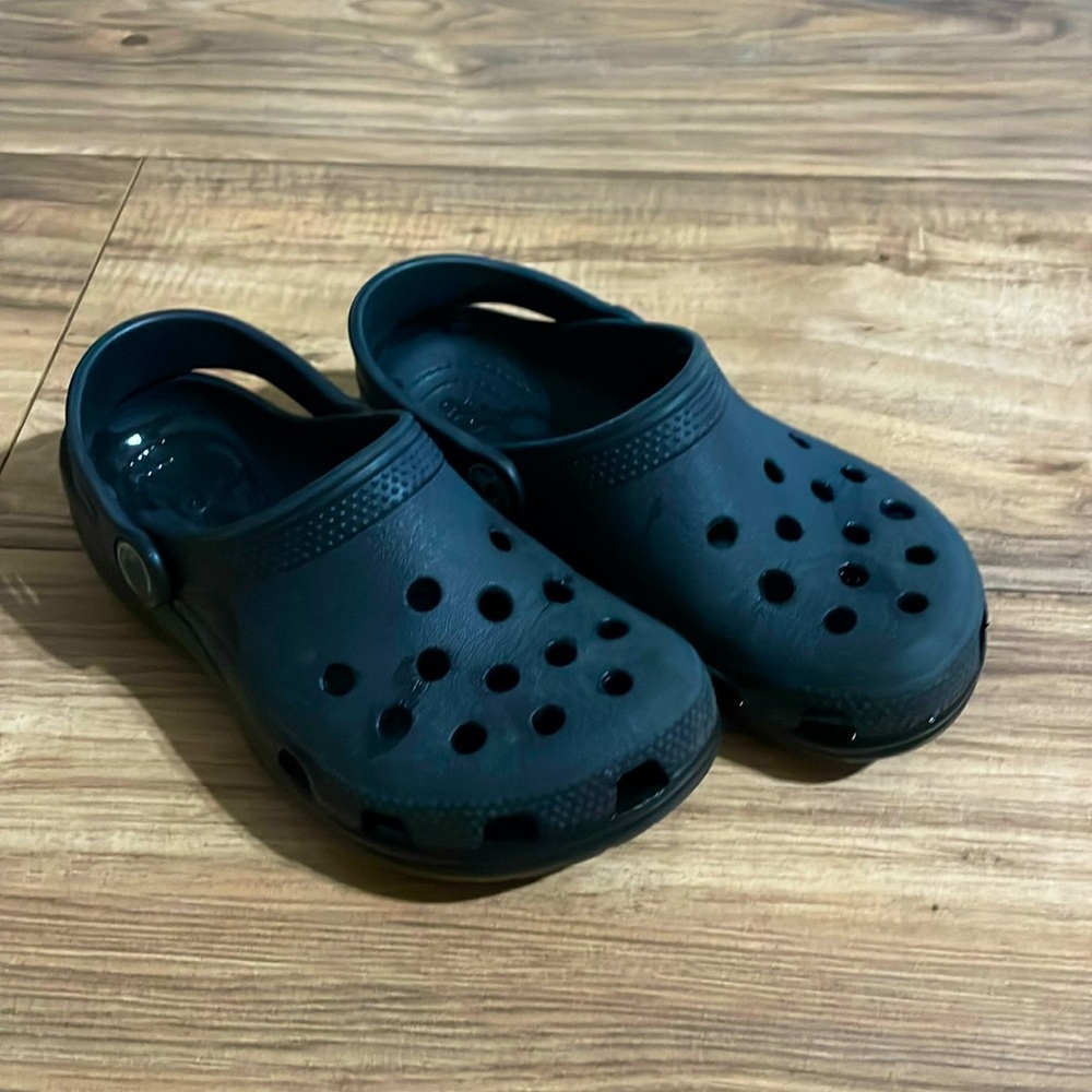 CROCS Black Water Shoes with Perforated Design